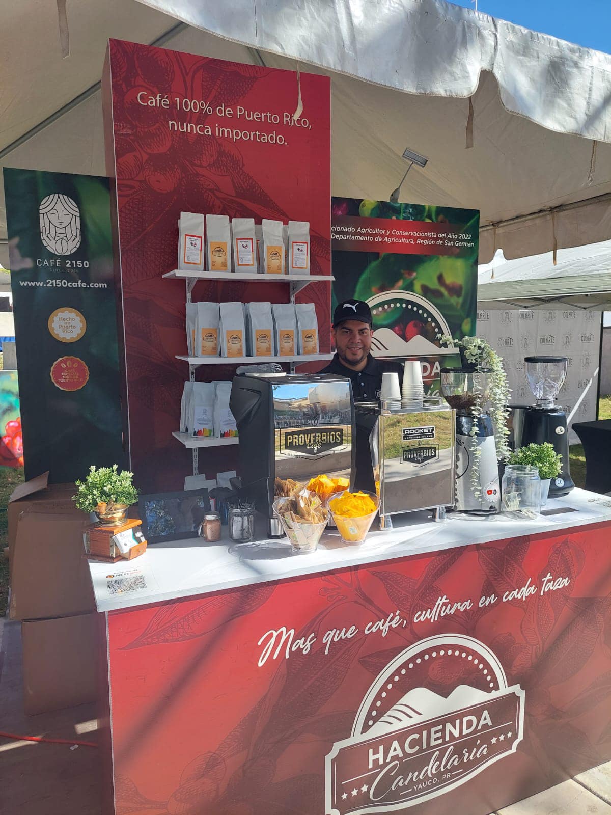 Cafeteros locales de Yauco en el Festival